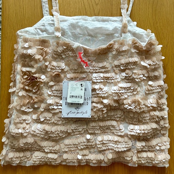 Iridescent pale pink mini dress - Picture 4 of 8